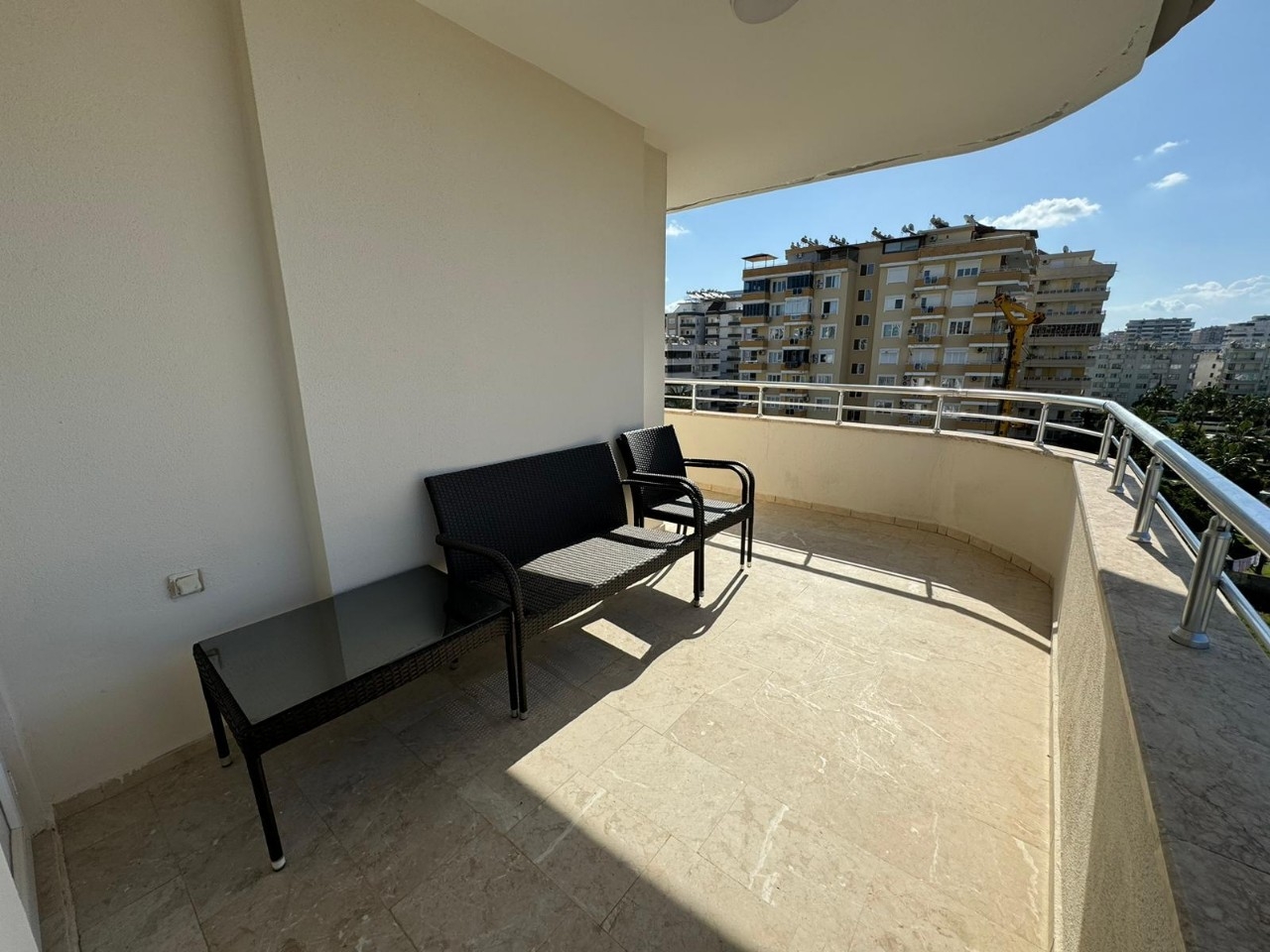 Luxury 4+1 Apartment with Sea and Mountain Views in Mahmutlar