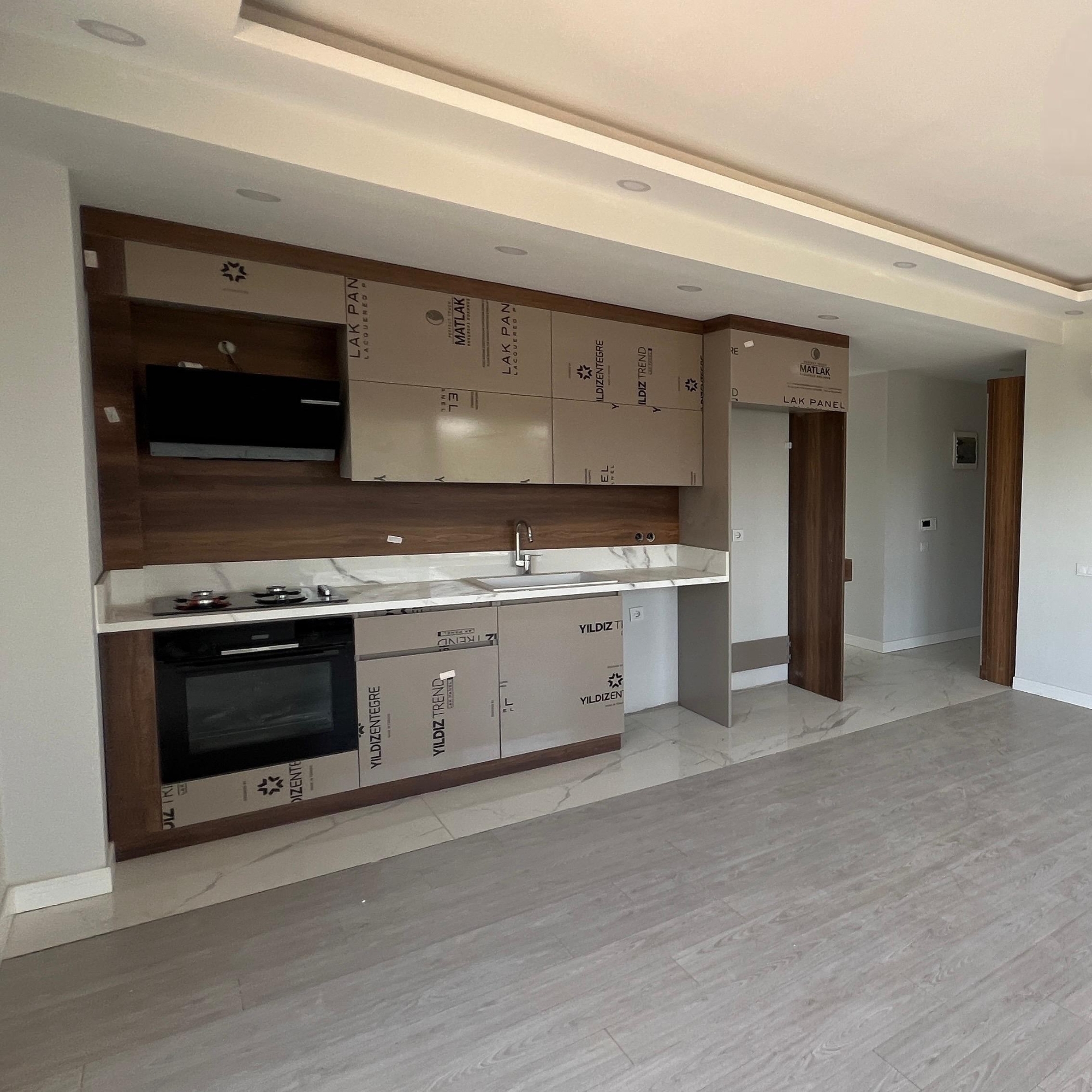 Luksus 1+1 Lejlighed med Bjergudsigt, Antalya - ALTINTAŞ