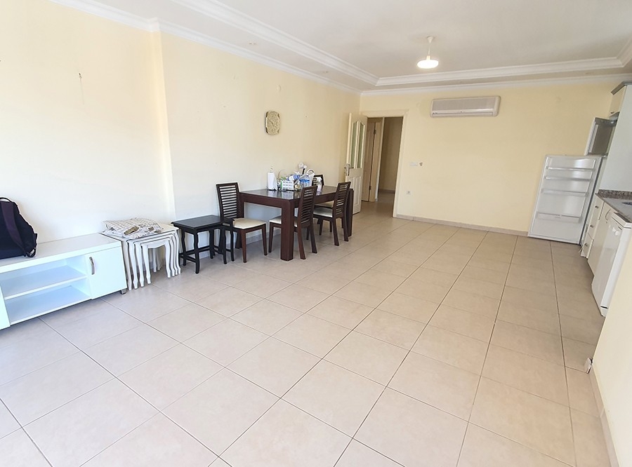 Luxuriöses 3+1 Apartment mit Burg- und Bergblick, Tosmur