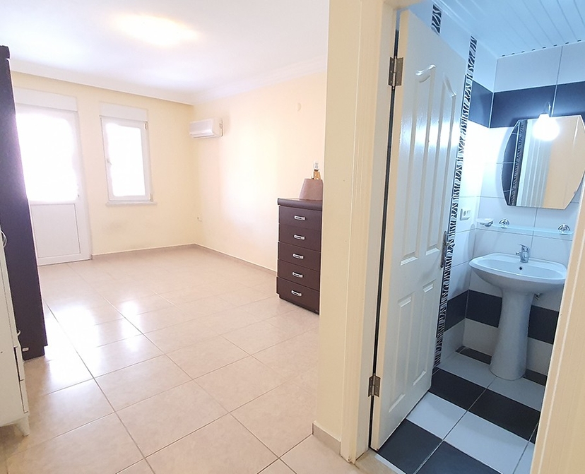 Luxuriöses 3+1 Apartment mit Burg- und Bergblick, Tosmur