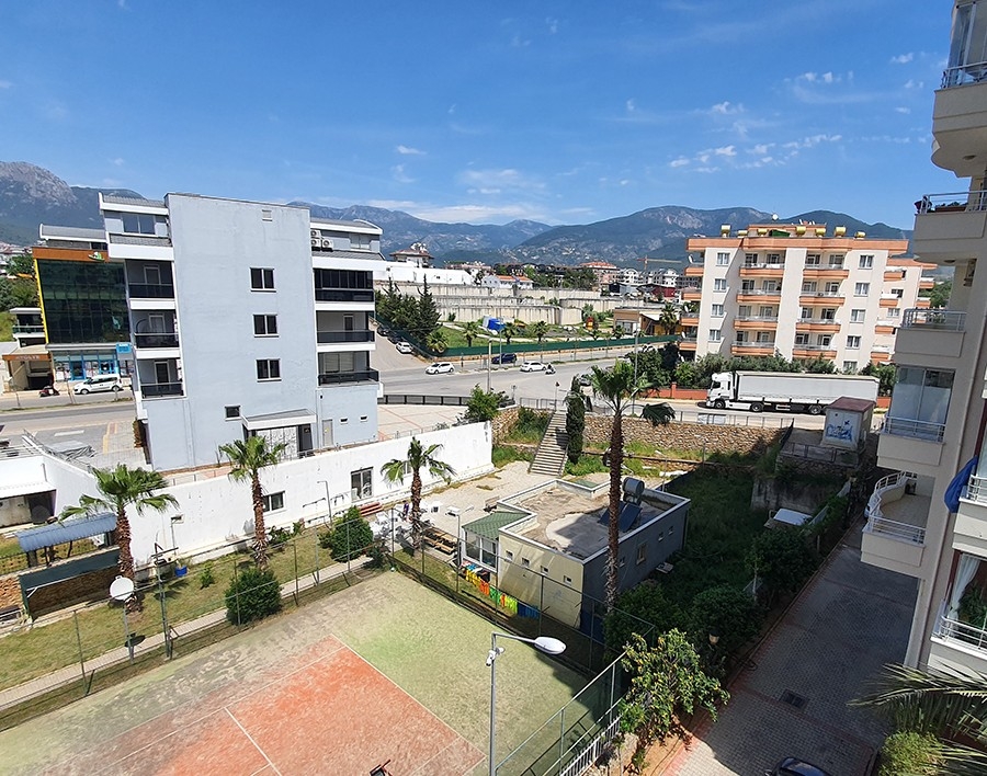 Luxuriöses 3+1 Apartment mit Burg- und Bergblick, Tosmur