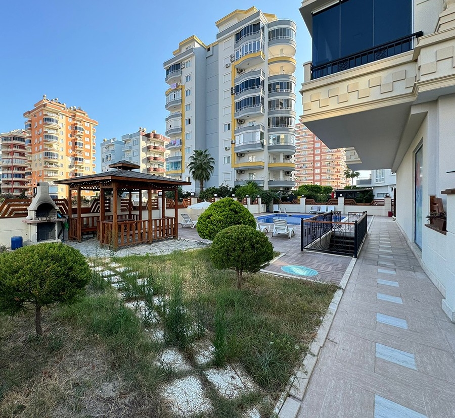 Luxurious 2+1 Apartment with Mountain View, Alanya - Mahmutlar