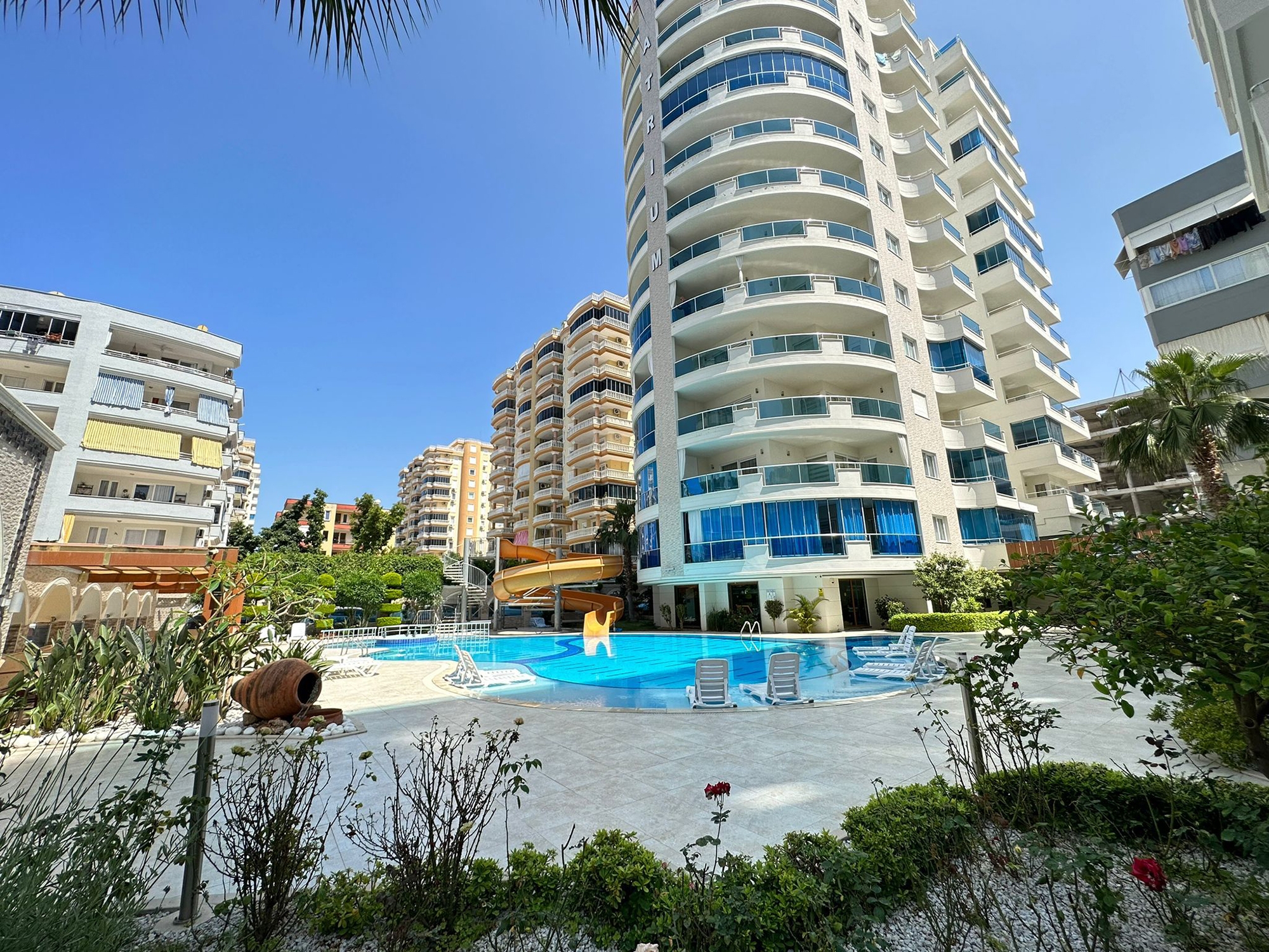 Ylellinen 2+1 asunto vuorinäköalalla, Alanya-Mahmutlar