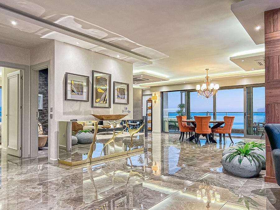 Luxurious 4+1 Apartment with Stunning Sea and Castle Views