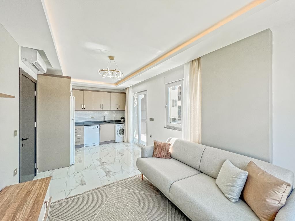 Luxurious 2+1 Apartment with Mountain View, Alanya - Mahmutlar