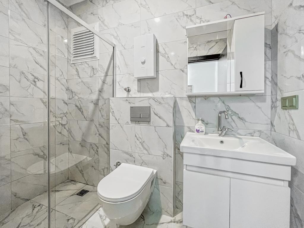 Luxurious 2+1 Apartment with Mountain View, Alanya - Mahmutlar