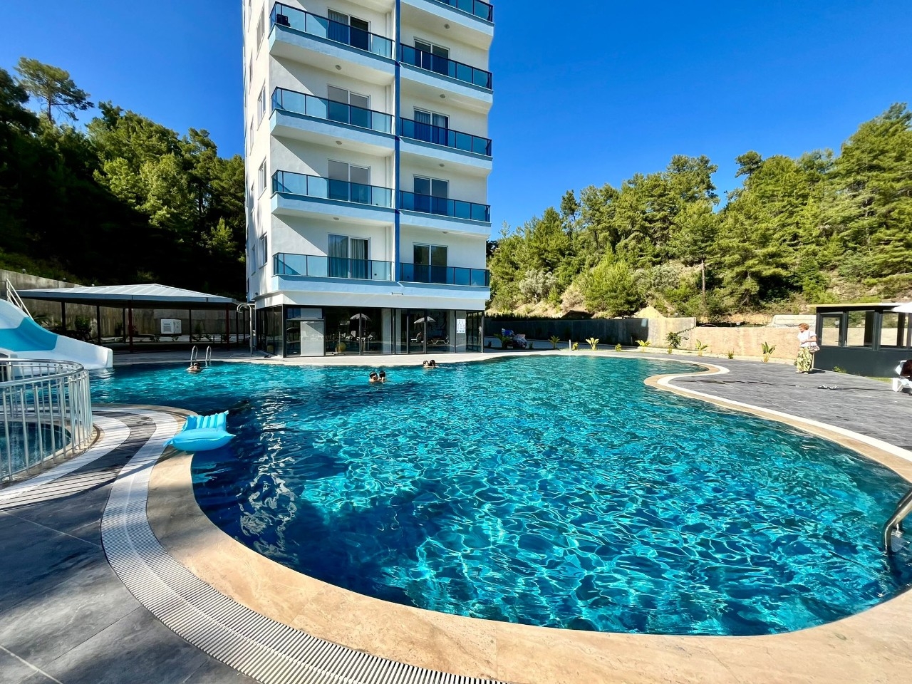 Ylellinen 1+1 asunto vuorinäköalalla, Alanya - Avsallar