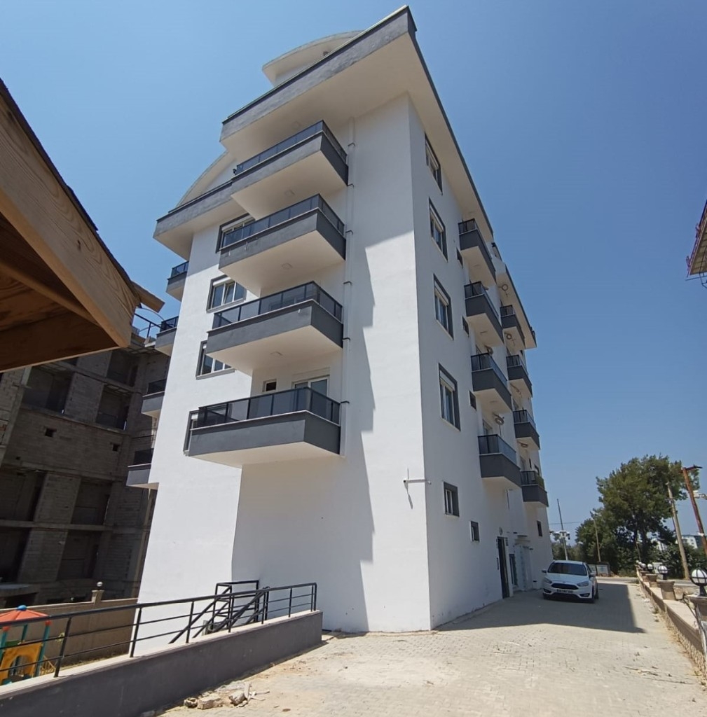 Luxuriöses 1+1 Apartment mit Bergblick in Avsallar