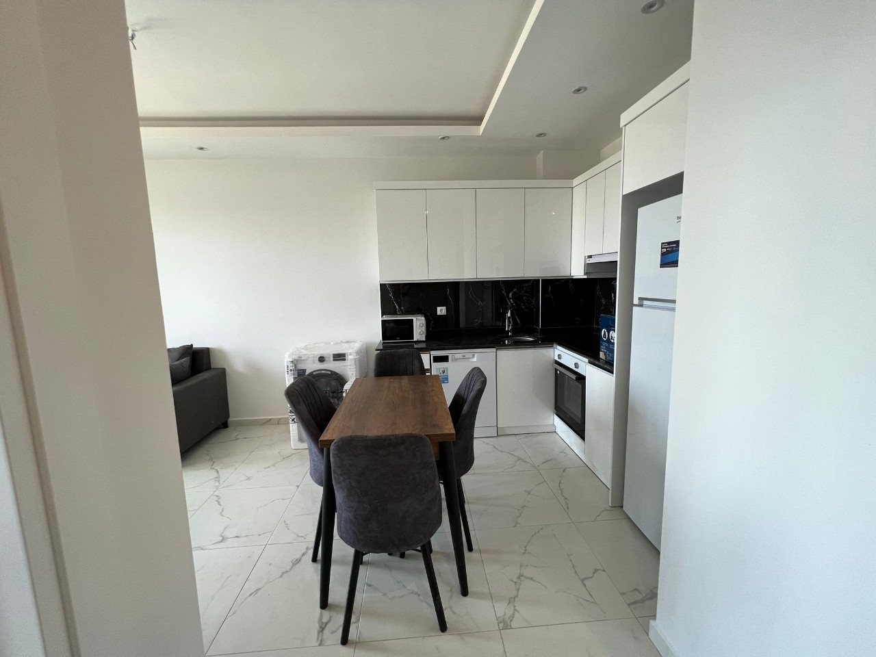 Luxuriöse 1+1 Wohnung mit Meerblick und Bergblick, Alanya - Kargicak