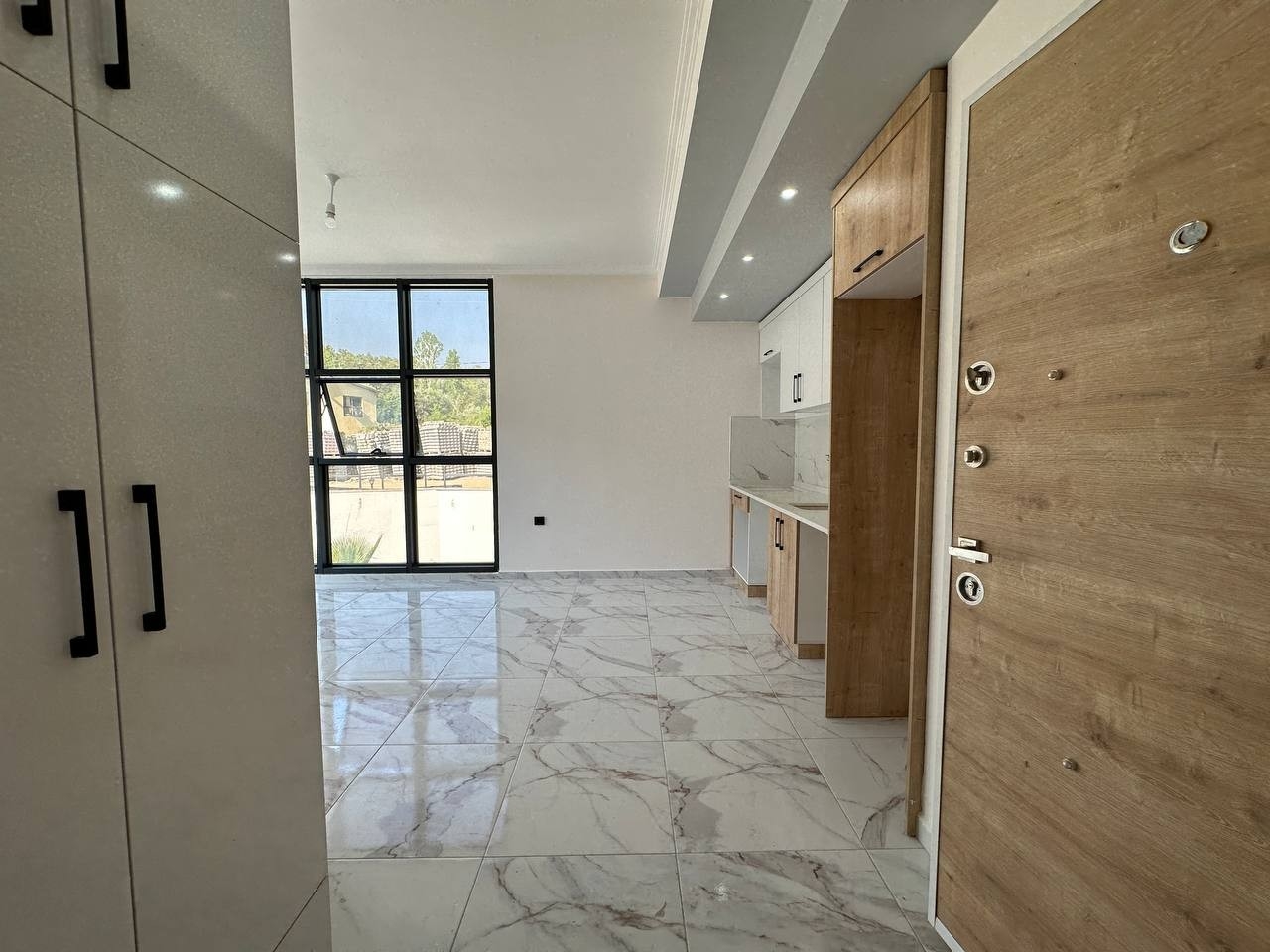 Ylellinen 1+1 asunto vuorinäköalalla, Alanya - Avsallar