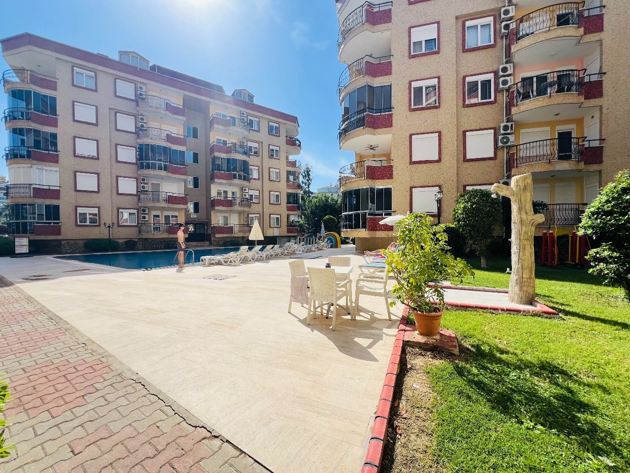 Elegant 2+1 Lejlighed med Bjergudsigt i Oba, Alanya