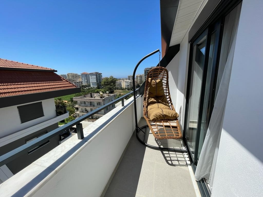 Luksuriøs 2+1 Penthouse med Bjergudsigt i Alanya - Mahmutlar