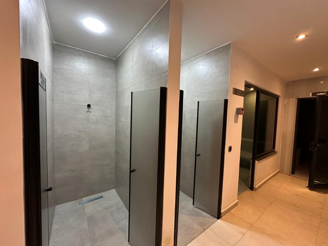 Luxuriöse 1+1 Wohnung mit Bergblick in Kargicak, Alanya