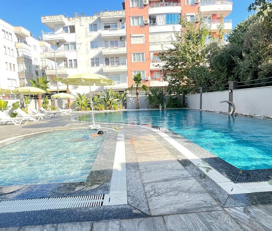 Luxurious 1+1 Apartment with Sea and Mountain Views in Alanya