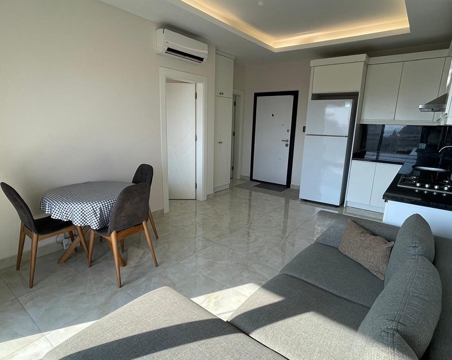 Luxurious 1+1 Apartment with Sea and Mountain Views in Alanya