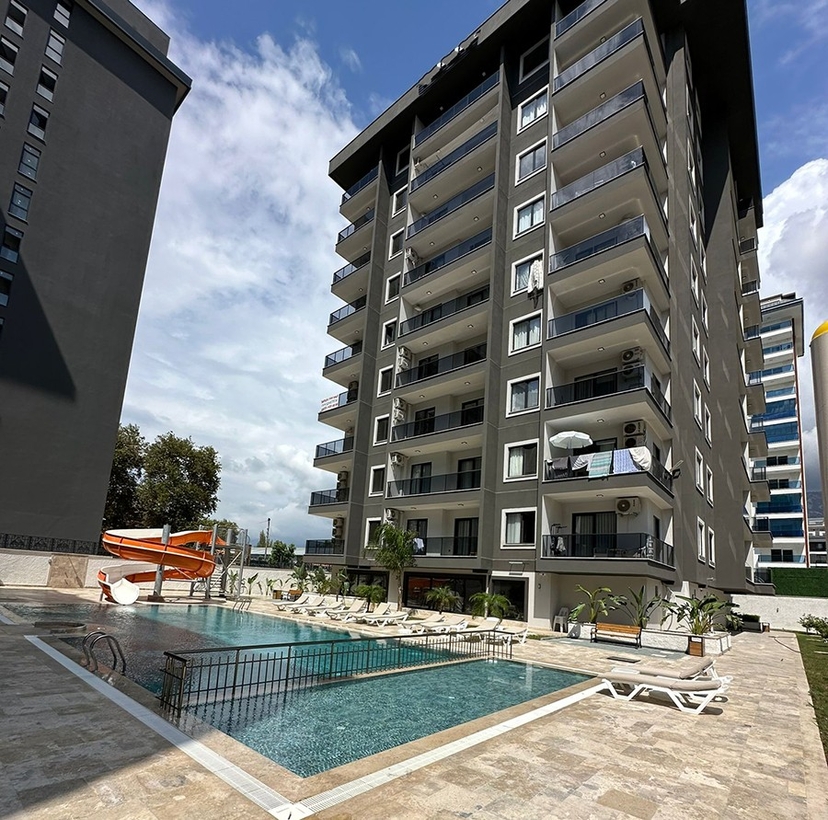 Luxuriöse 1+1 Wohnung mit Bergblick in Mahmutlar
