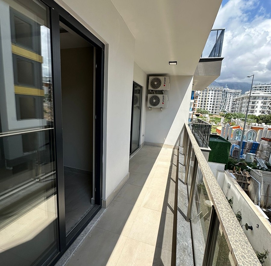Luxuriöse 1+1 Wohnung mit Bergblick in Mahmutlar