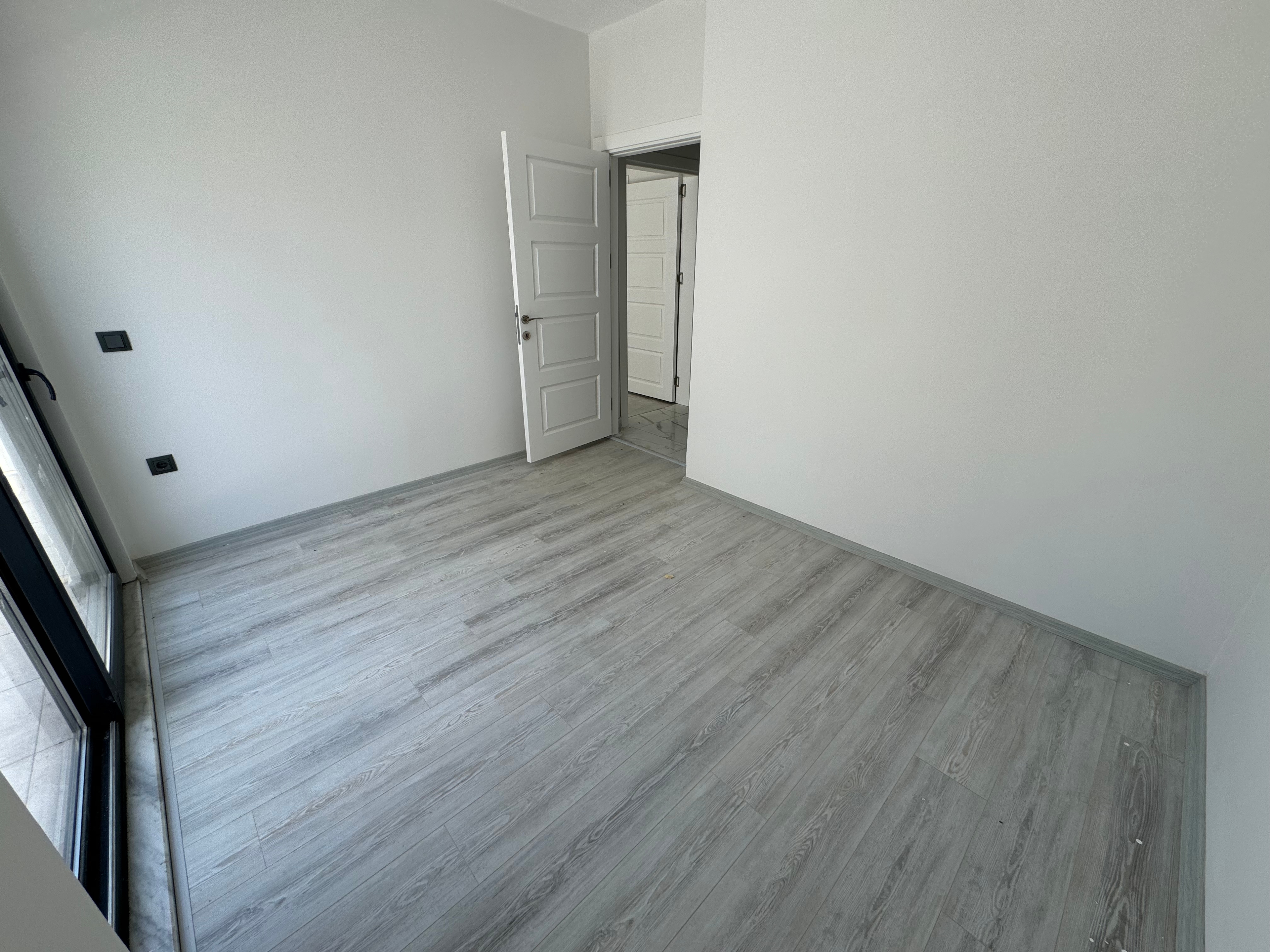 Luxuriöses 2+1 Apartment mit Bergblick im Zentrum von Alanya