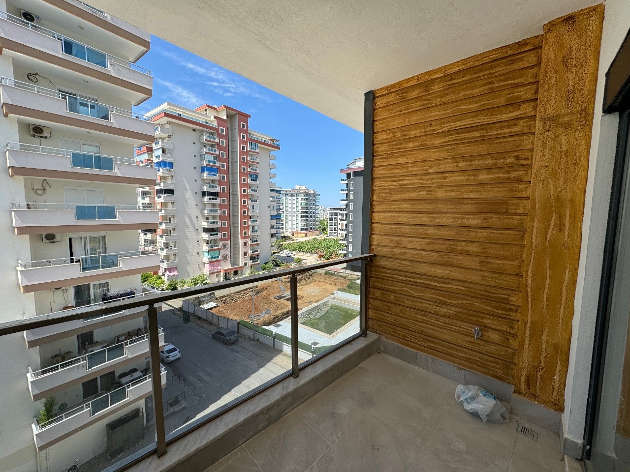 Luxuriöses 2+1 Apartment mit Bergblick im Zentrum von Alanya