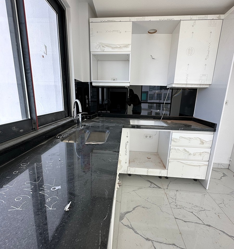Luxuriöse 2+1 Wohnung mit Meerblick in Mahmutlar