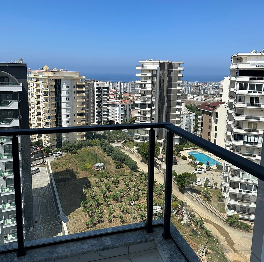 Luxuriöse 2+1 Wohnung mit Meerblick in Mahmutlar