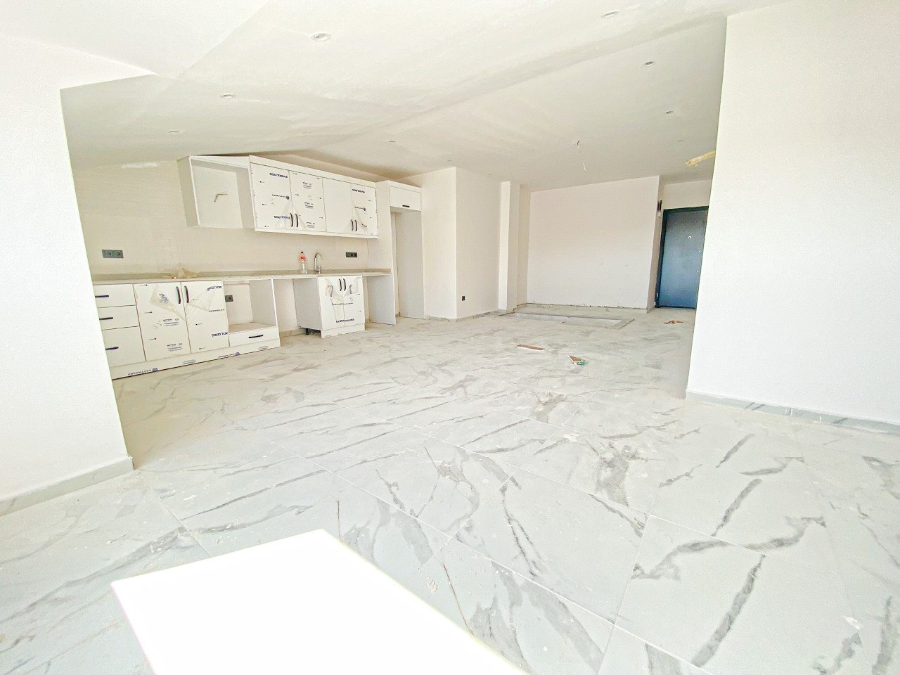 Luxuriöse 3+1 Wohnung mit Burg- und Bergblick, Alanya Zentrum