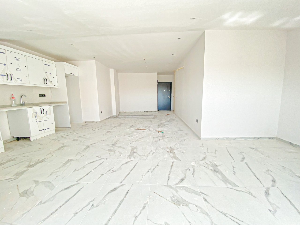 Luxuriöse 3+1 Wohnung mit Burg- und Bergblick, Alanya Zentrum