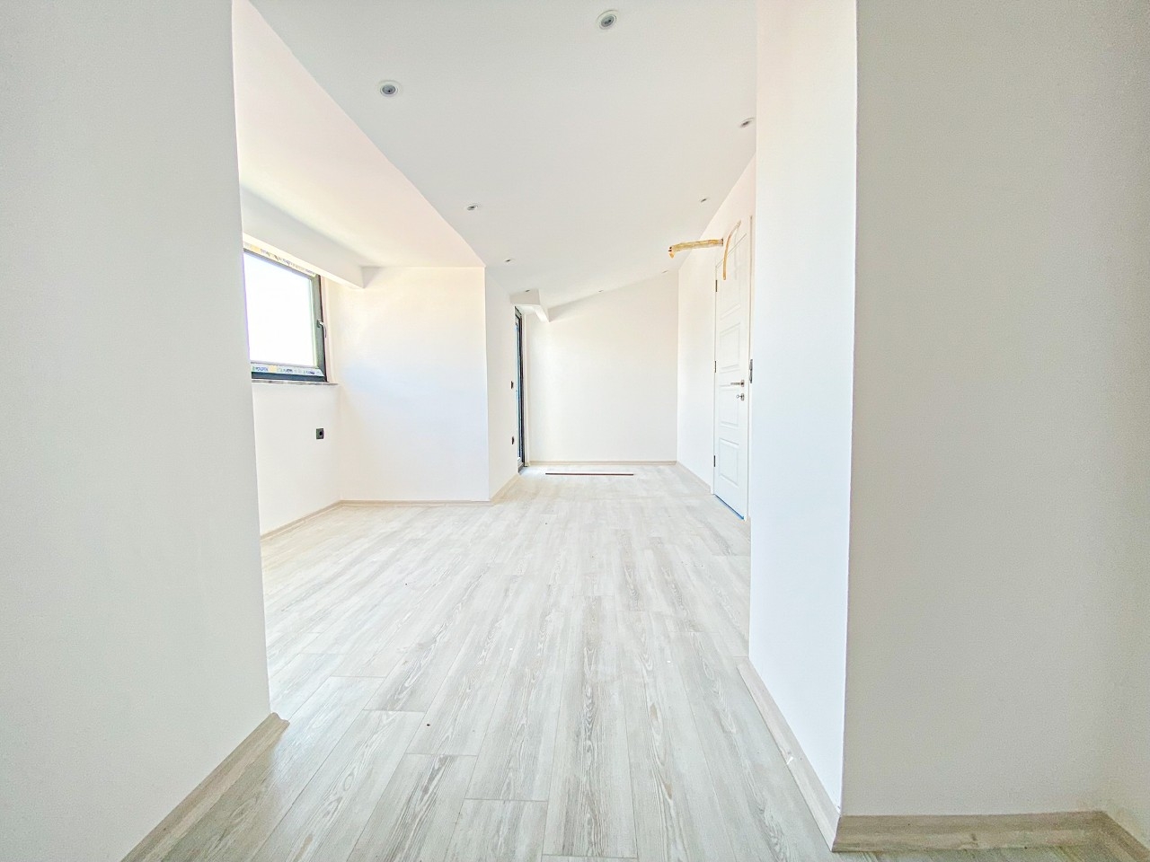 Luxuriöse 3+1 Wohnung mit Burg- und Bergblick, Alanya Zentrum