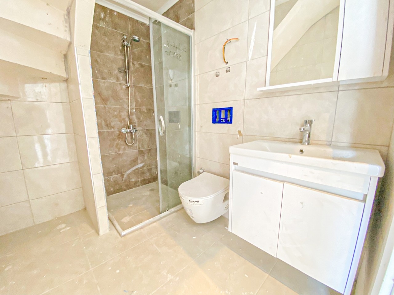 Luxuriöse 3+1 Wohnung mit Burg- und Bergblick, Alanya Zentrum