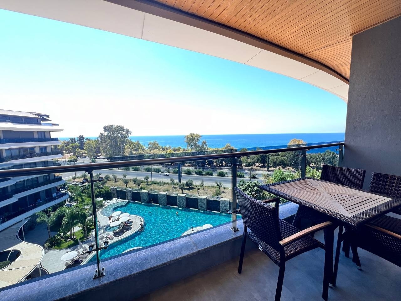 Luxuriöses 1+1 Apartment mit Meerblick und Bergblick, Alanya - Kargicak