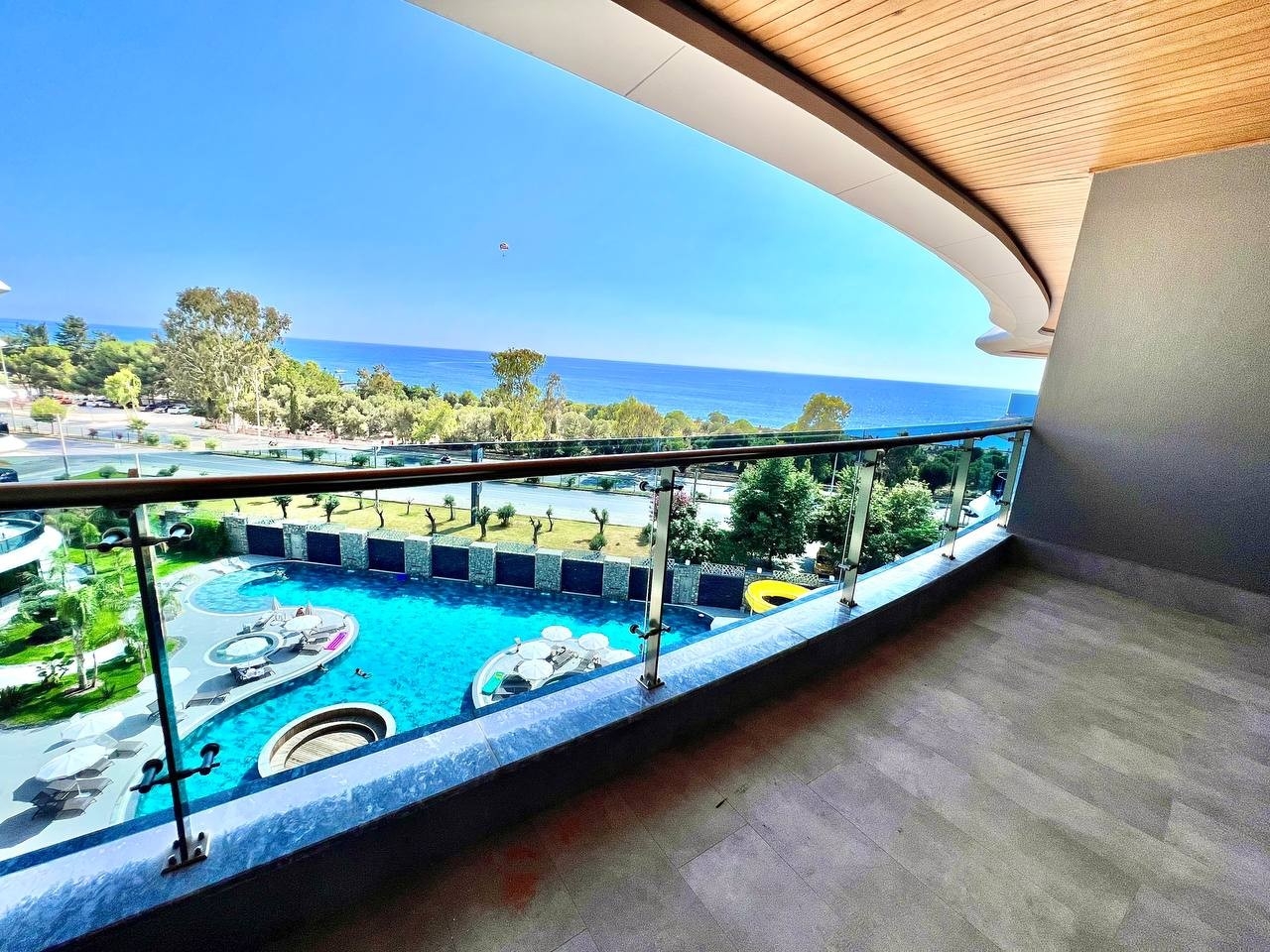 Luxuriöses 1+1 Apartment mit Meerblick und Bergblick, Alanya - Kargicak