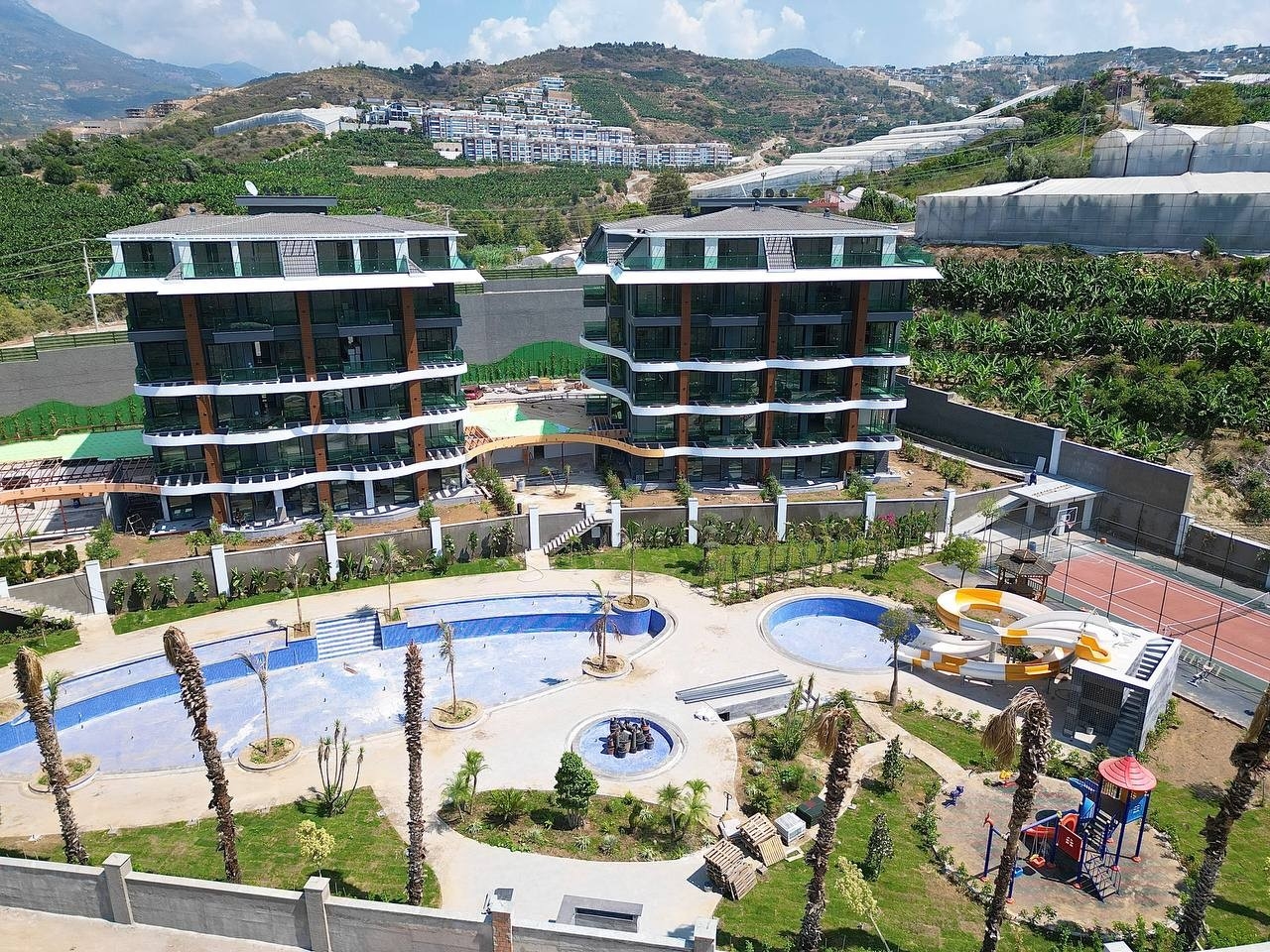 Ylellinen 1+1 huoneisto meri- ja vuorinäköalalla, Alanya - Kargicak