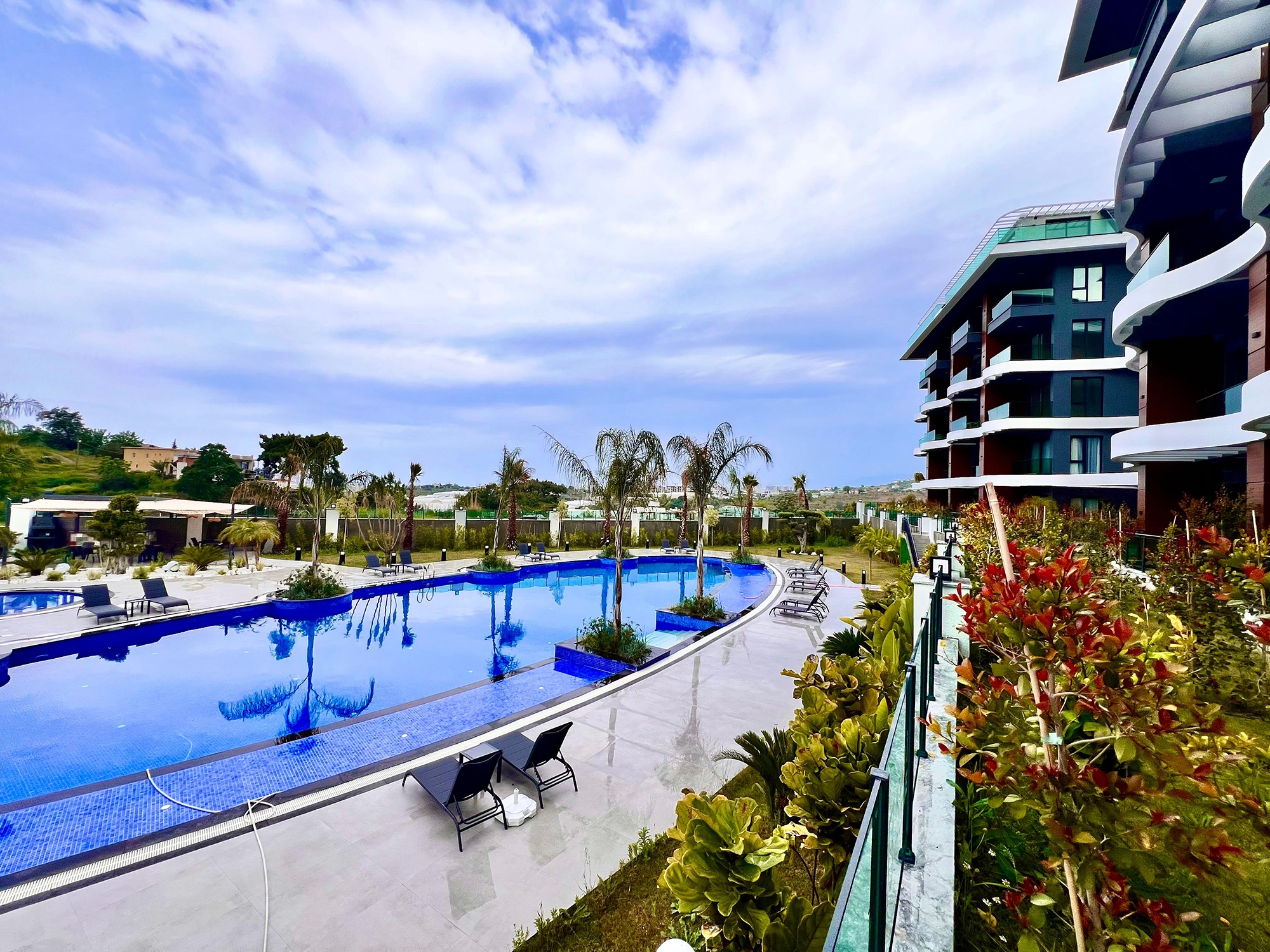 Lyxig 2+1 lägenhet med bergsutsikt, Alanya - Kargicak