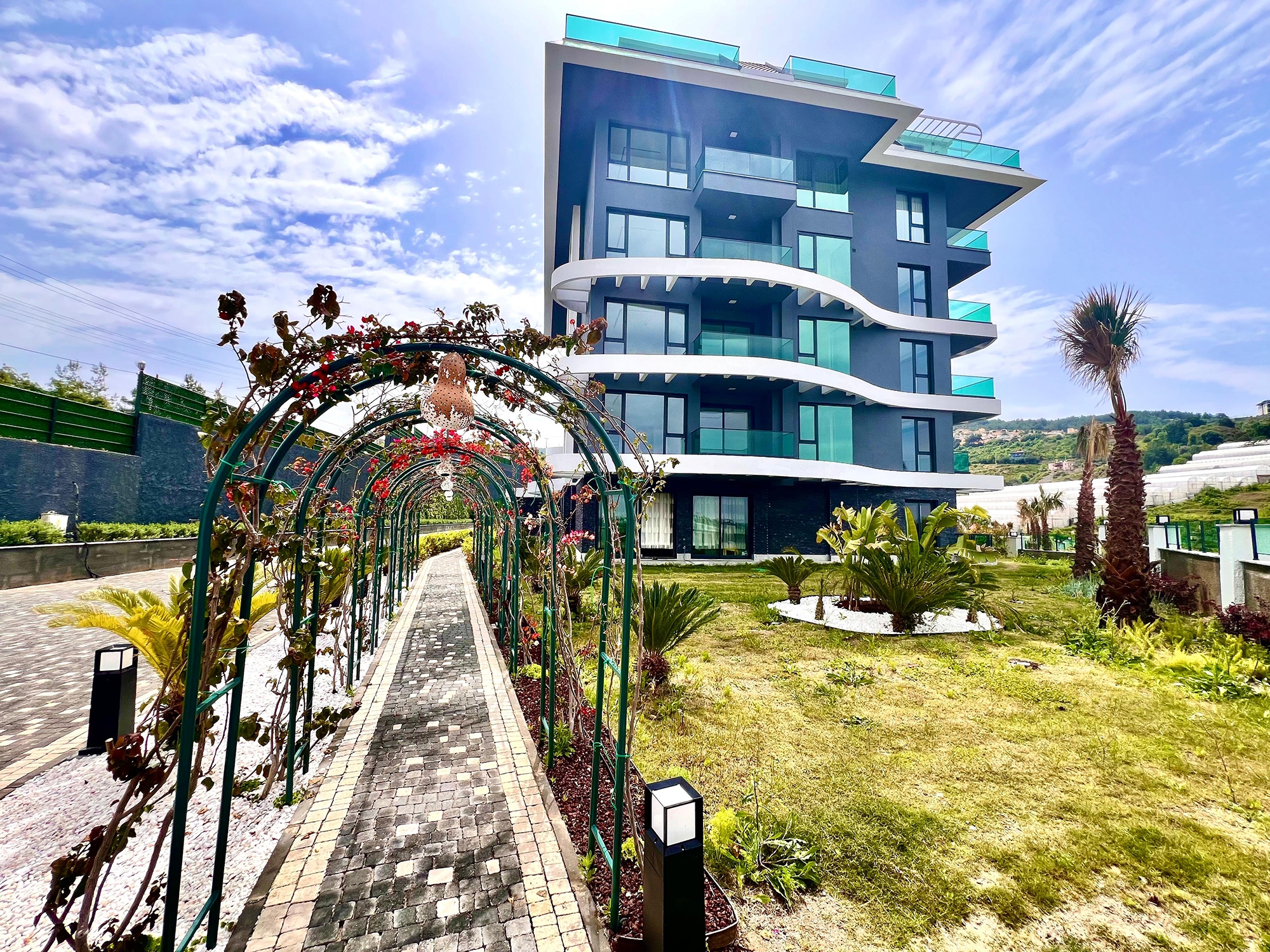 Lyxig 2+1 lägenhet med bergsutsikt, Alanya - Kargicak