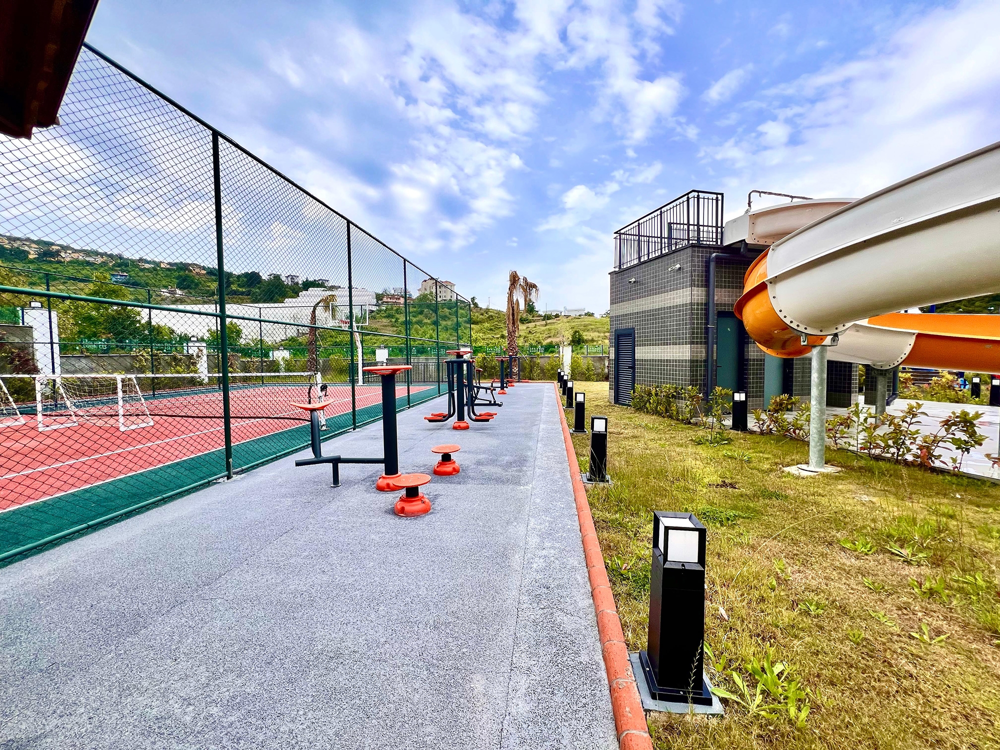 Lyxig 2+1 lägenhet med bergsutsikt, Alanya - Kargicak