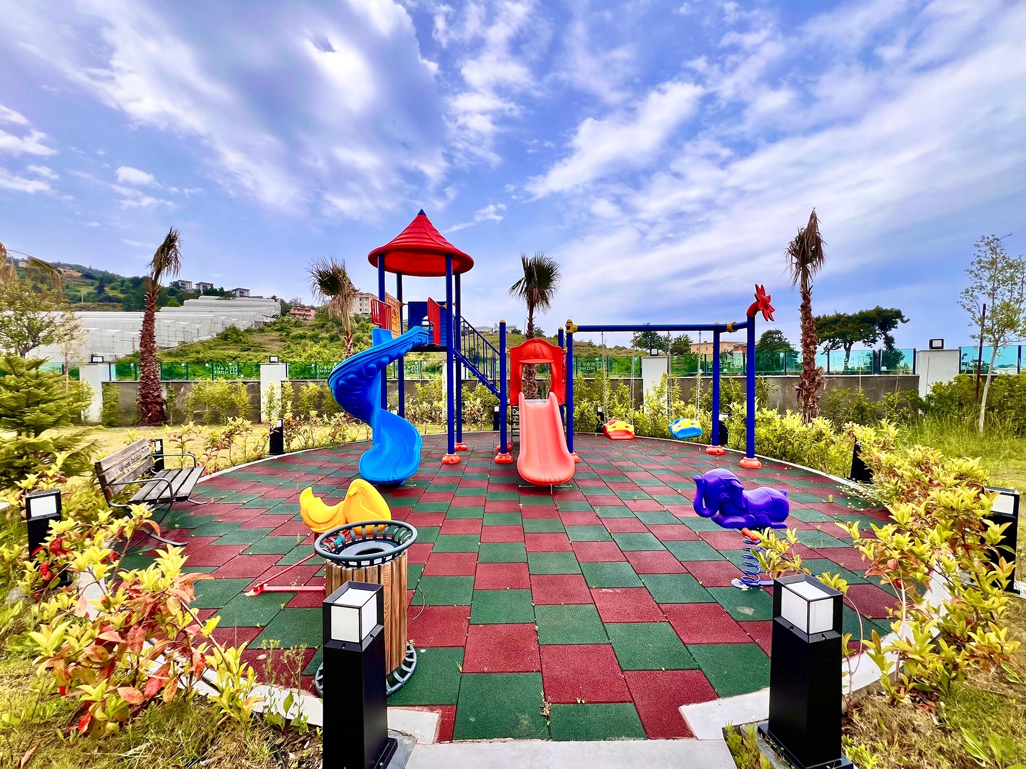 Lyxig 2+1 lägenhet med bergsutsikt, Alanya - Kargicak