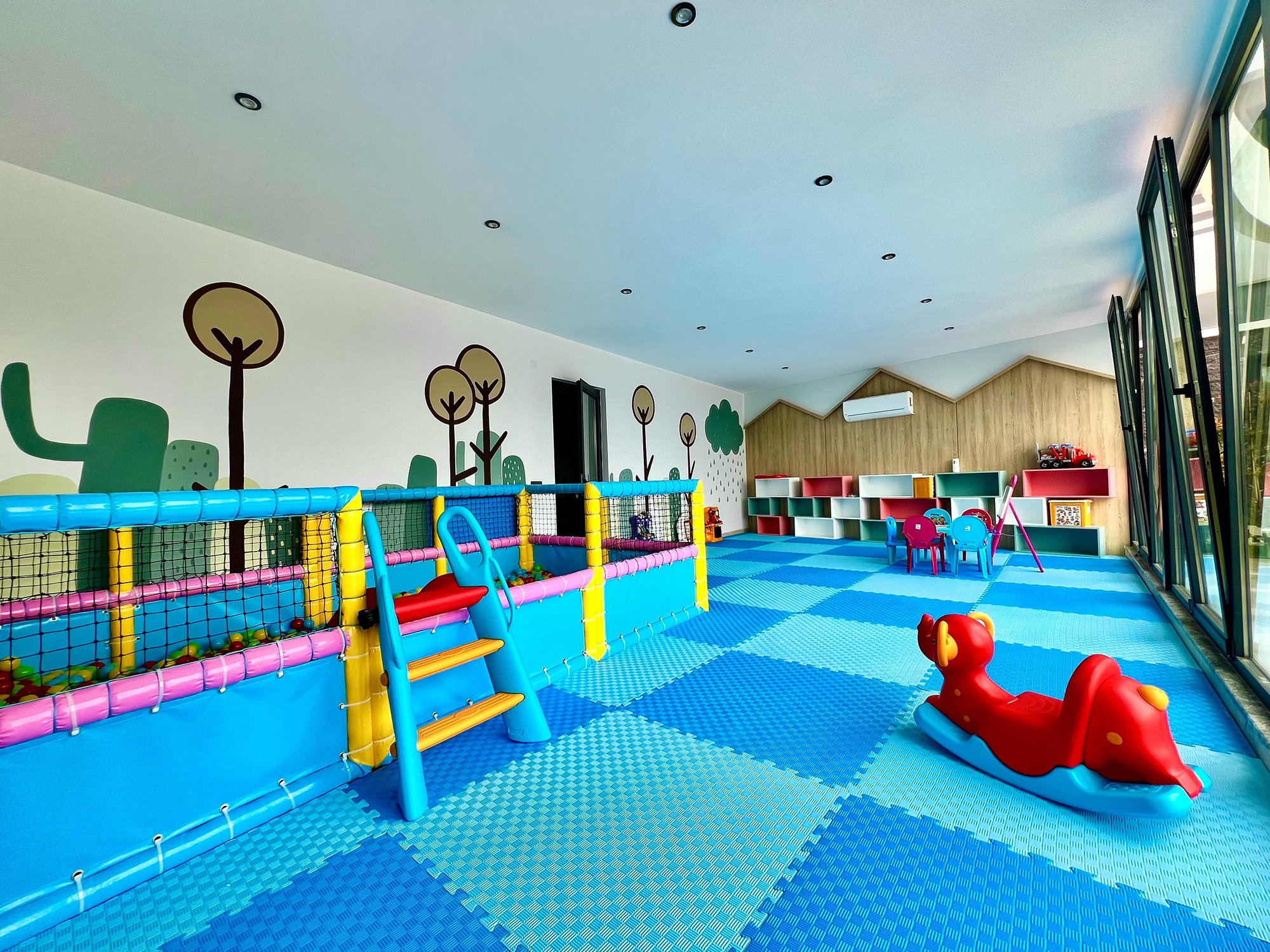 Lyxig 2+1 lägenhet med bergsutsikt, Alanya - Kargicak