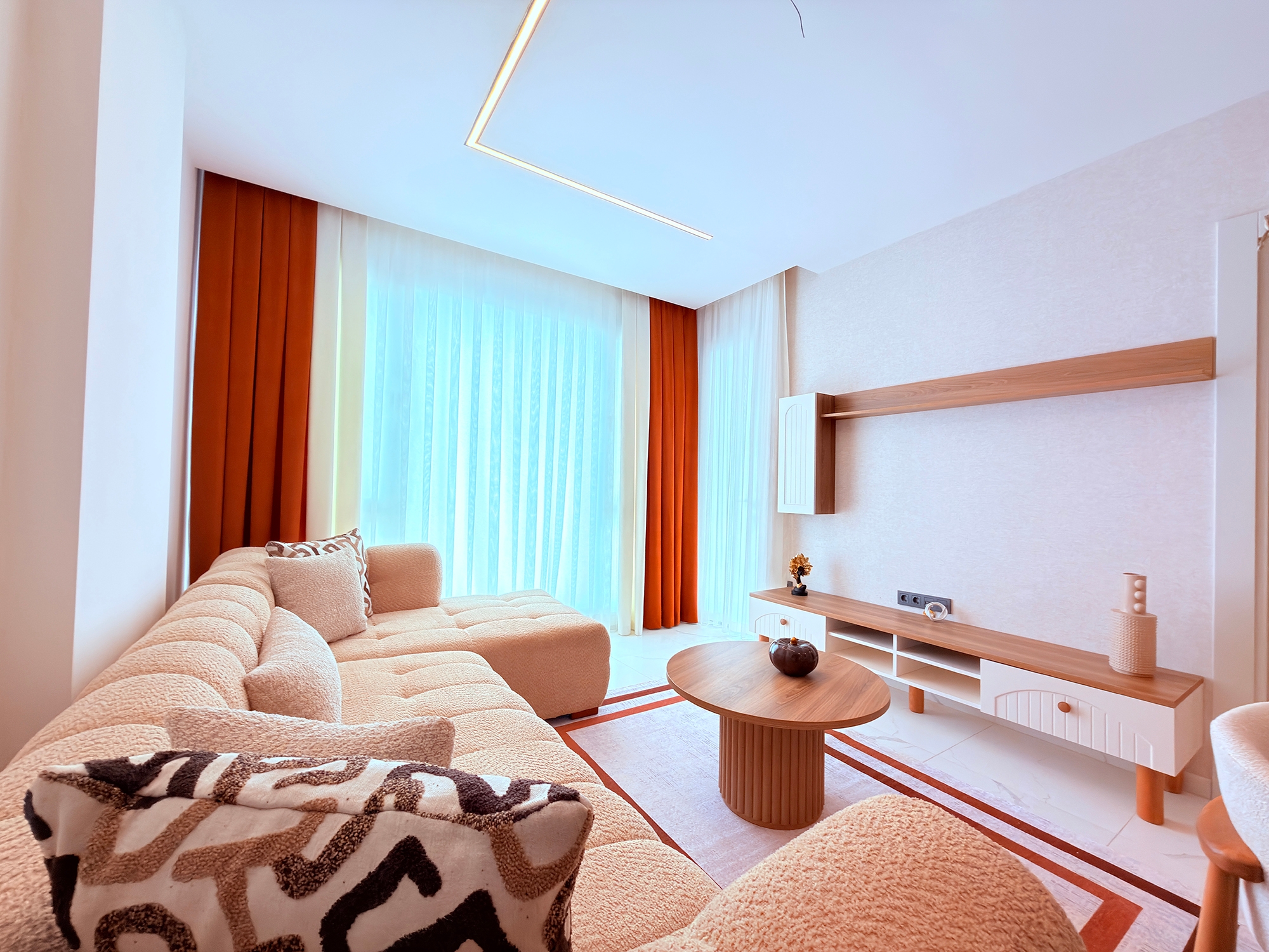 Lyxig 2+1 lägenhet med bergsutsikt, Alanya - Kargicak