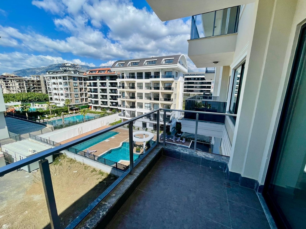 Luxuriöses 1+1 Apartment mit Meerblick und Bergblick, Alanya - Kargicak