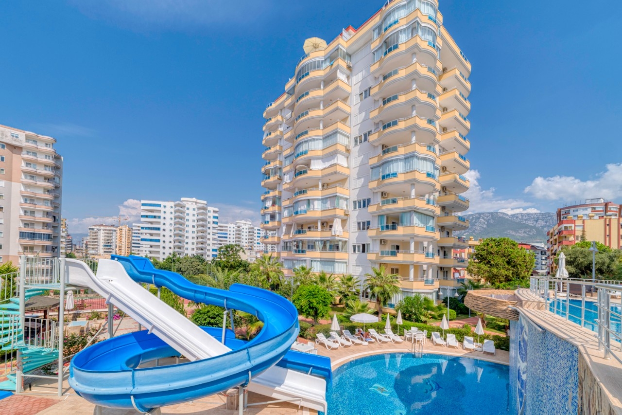 Luxurious 3+1 Apartment with Sea and Mountain Views, Alanya - Mahmutlar
