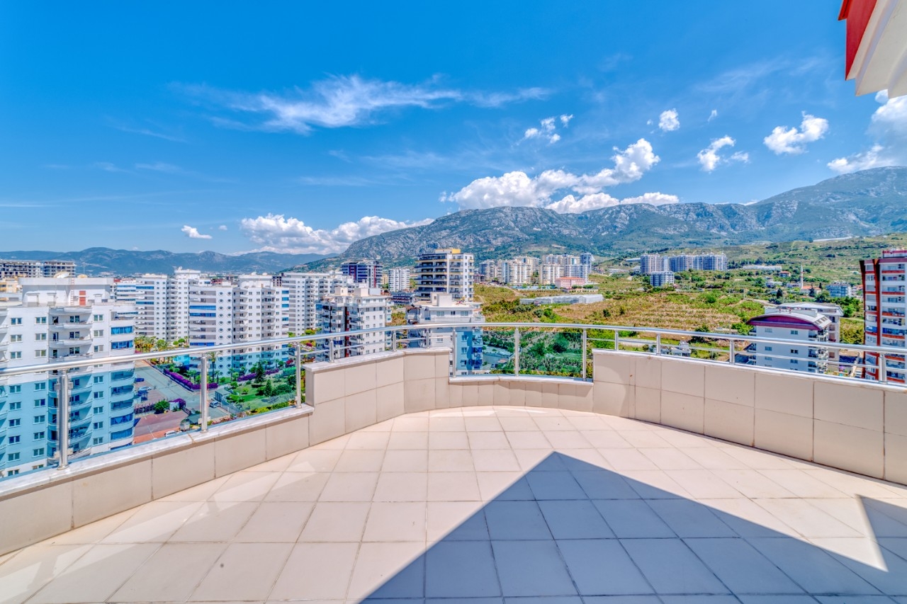 Luxurious 3+1 Apartment with Sea and Mountain Views, Alanya - Mahmutlar
