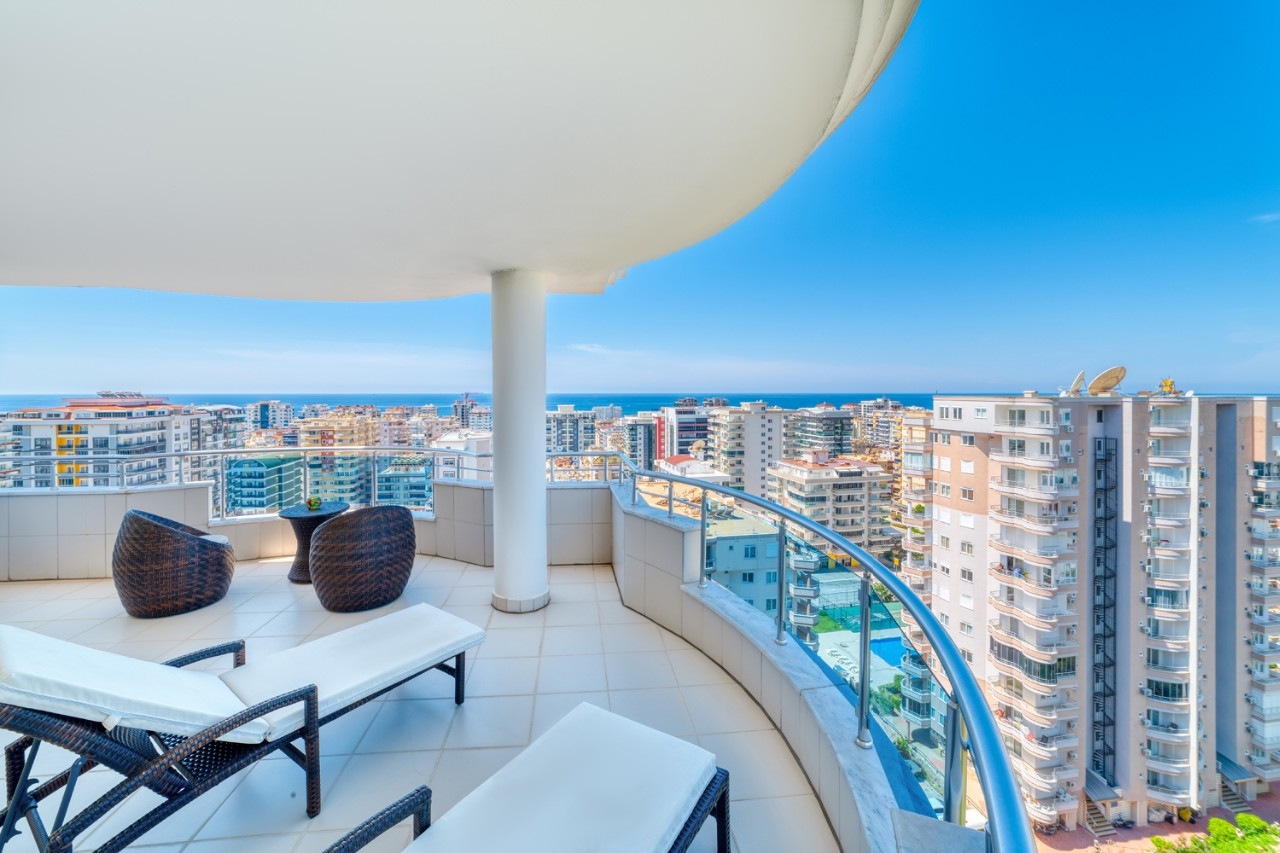 Luxurious 3+1 Apartment with Sea and Mountain Views, Alanya - Mahmutlar