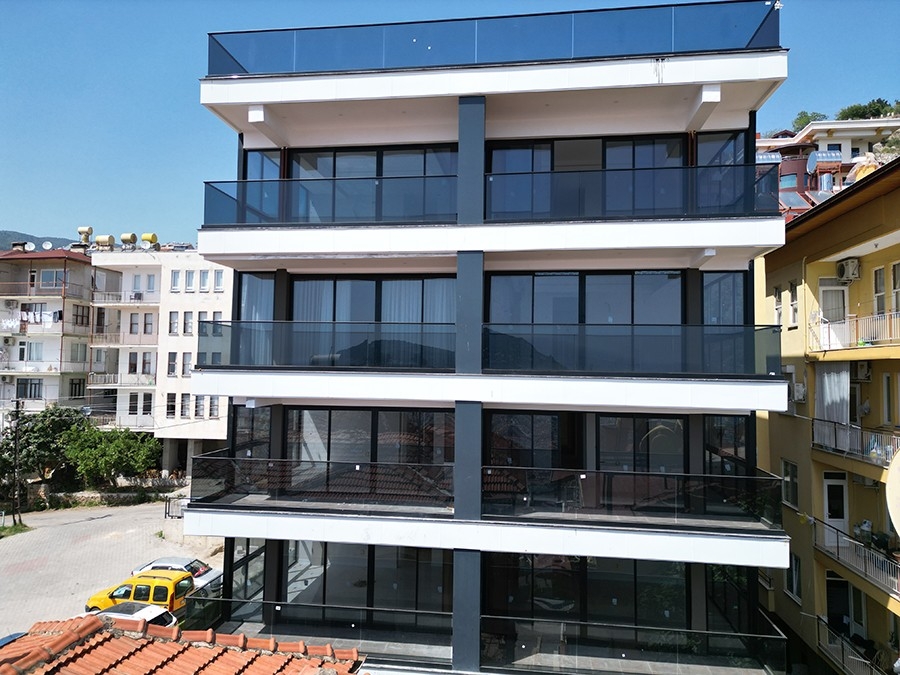 Luxurious 3+1 Apartment with Stunning Views in Alanya