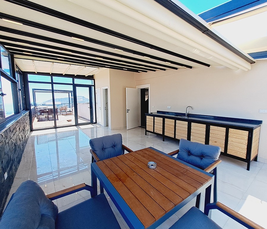 Luxurious 3+1 Apartment with Stunning Views in Alanya