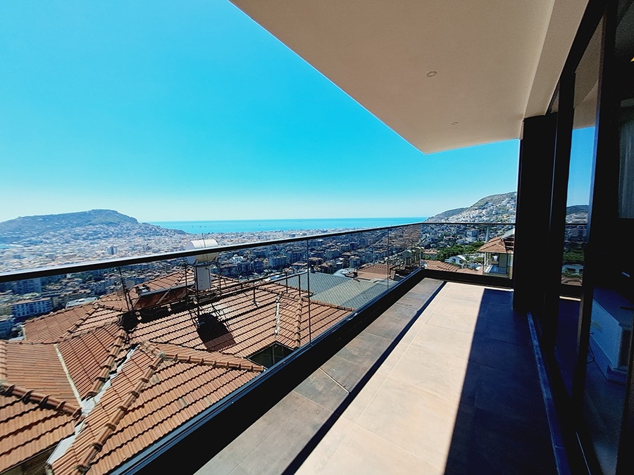 Luxurious 3+1 Apartment with Stunning Views in Alanya