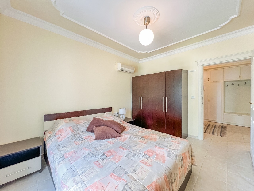 Bergblick 2+1 Wohnung in Mahmutlar, Alanya