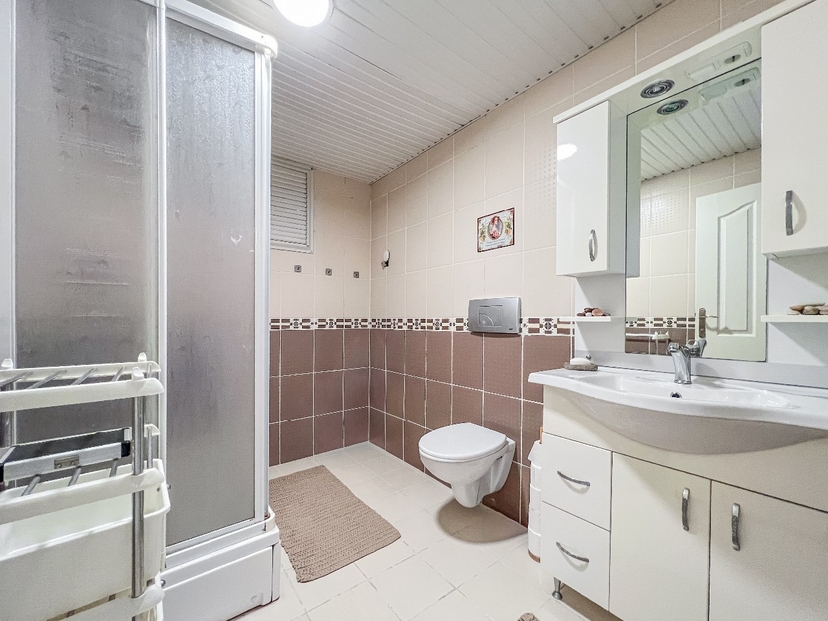 Bergblick 2+1 Wohnung in Mahmutlar, Alanya