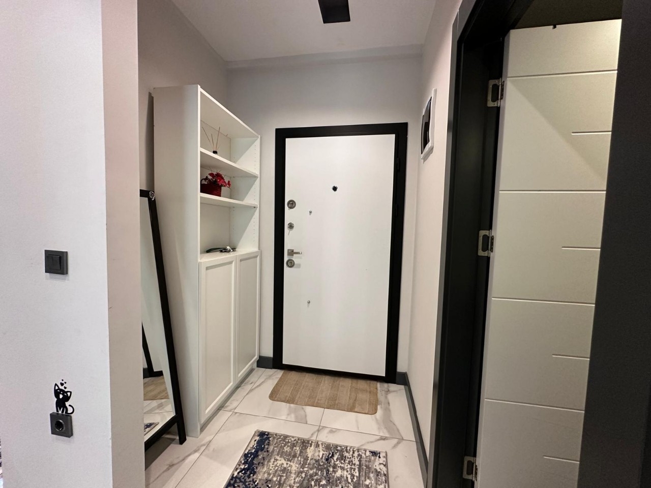 Luxury 1+1 Apartment with Mountain View in Mahmutlar