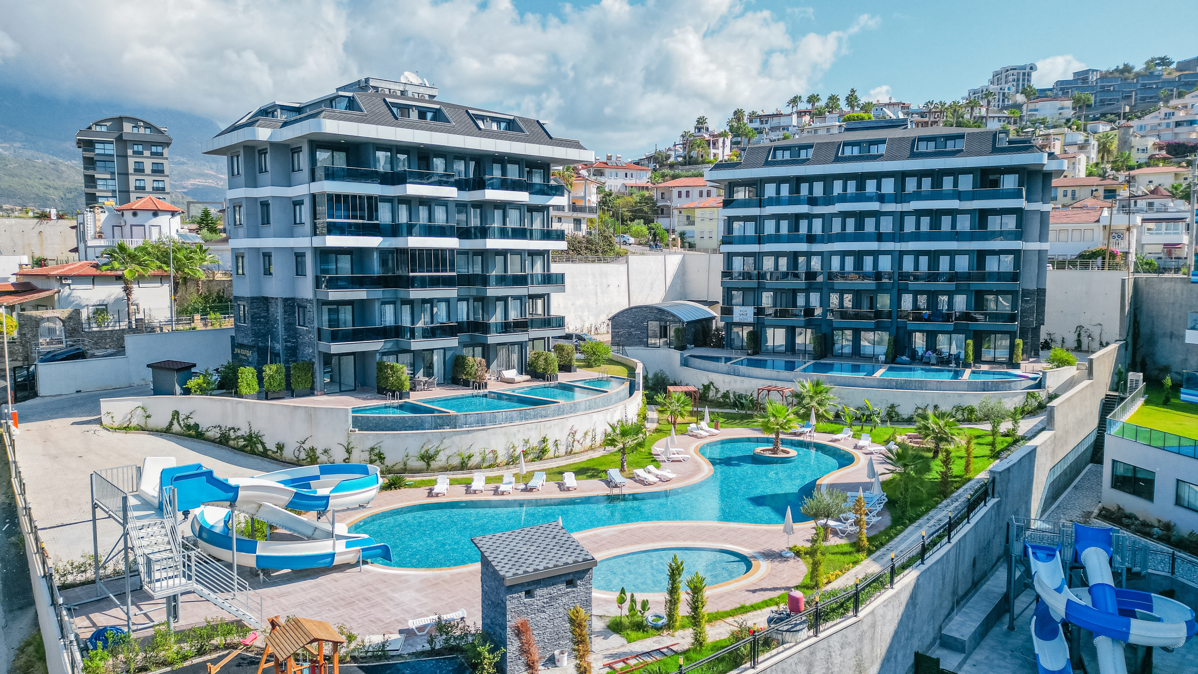 Luxuriöses 1+1 Apartment mit Bergblick in Kargicak