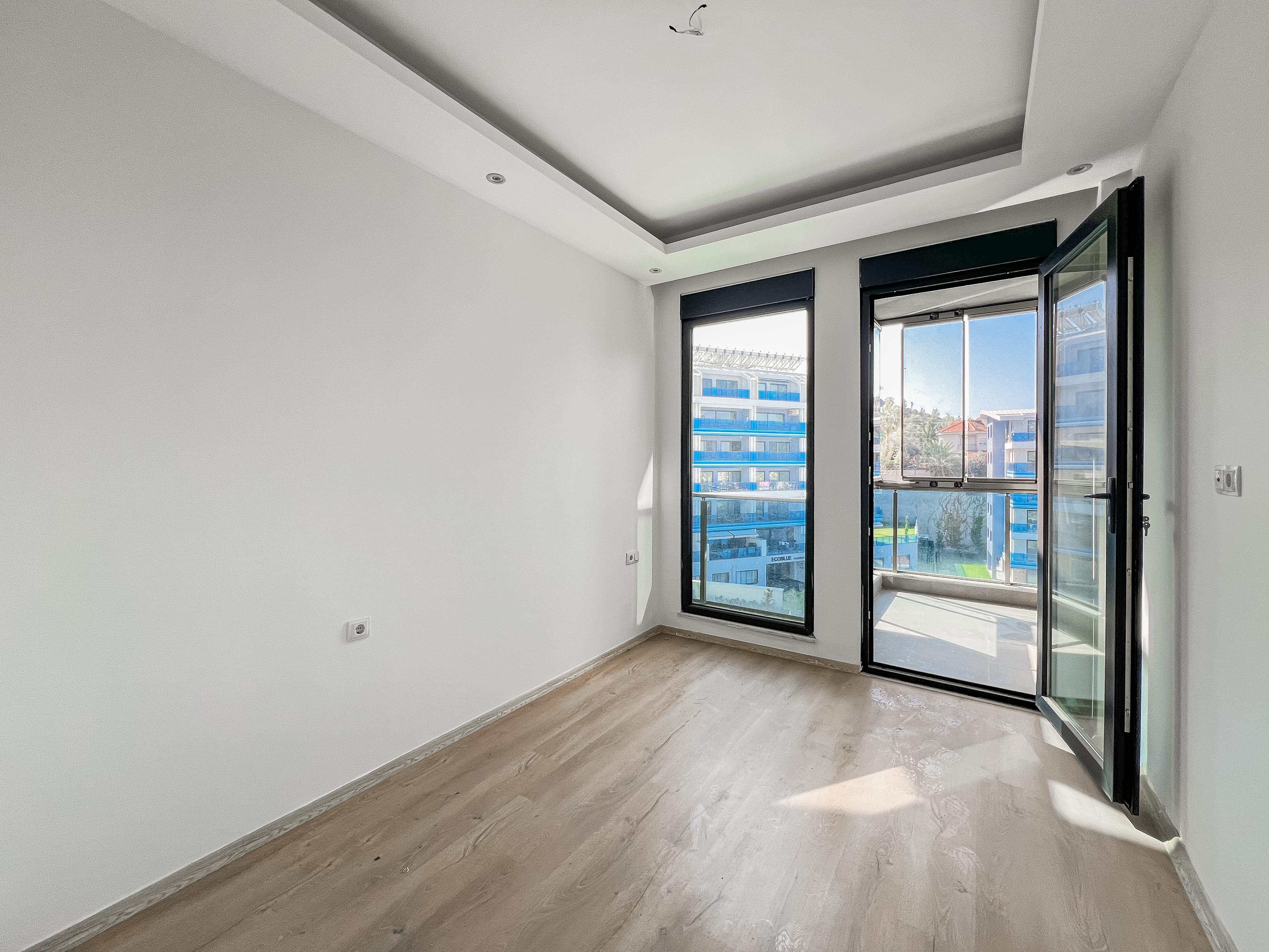 Luxuriöses 1+1 Apartment mit Bergblick in Kargicak